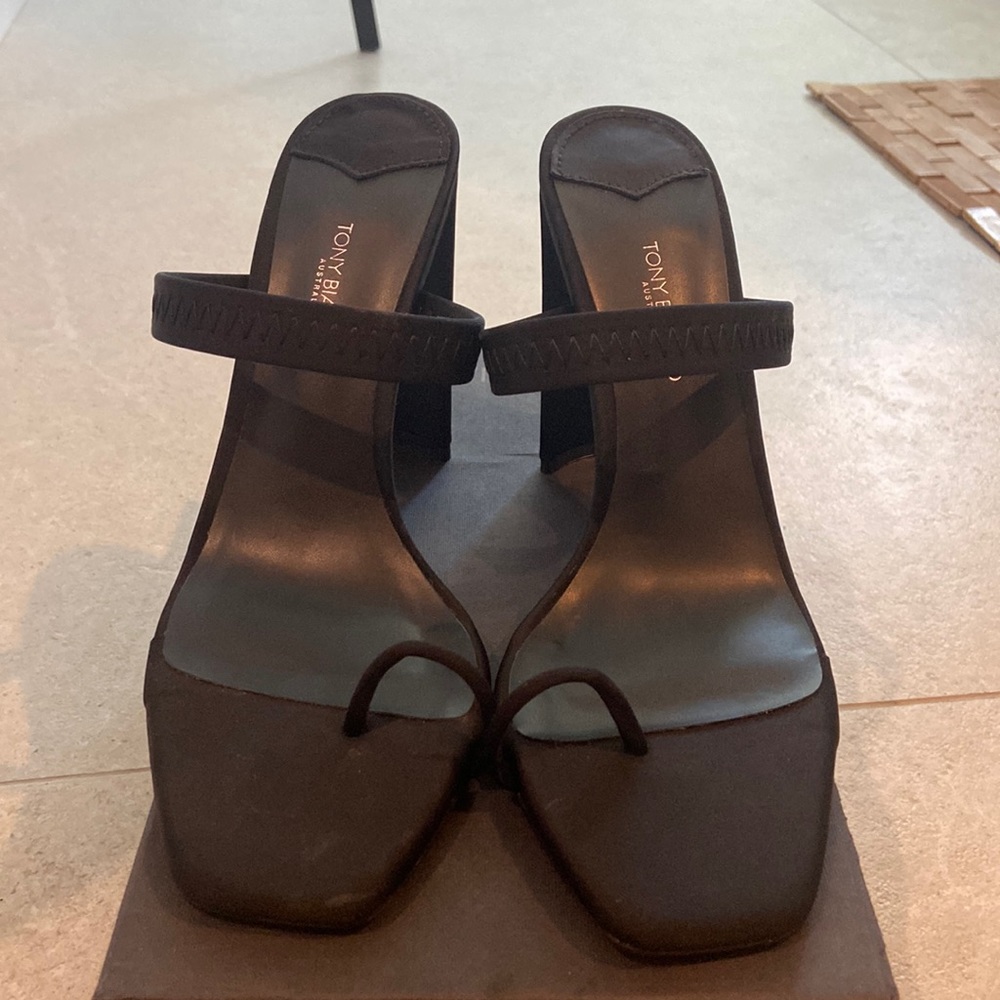 New Tony Bianco size 37.5 heels in black